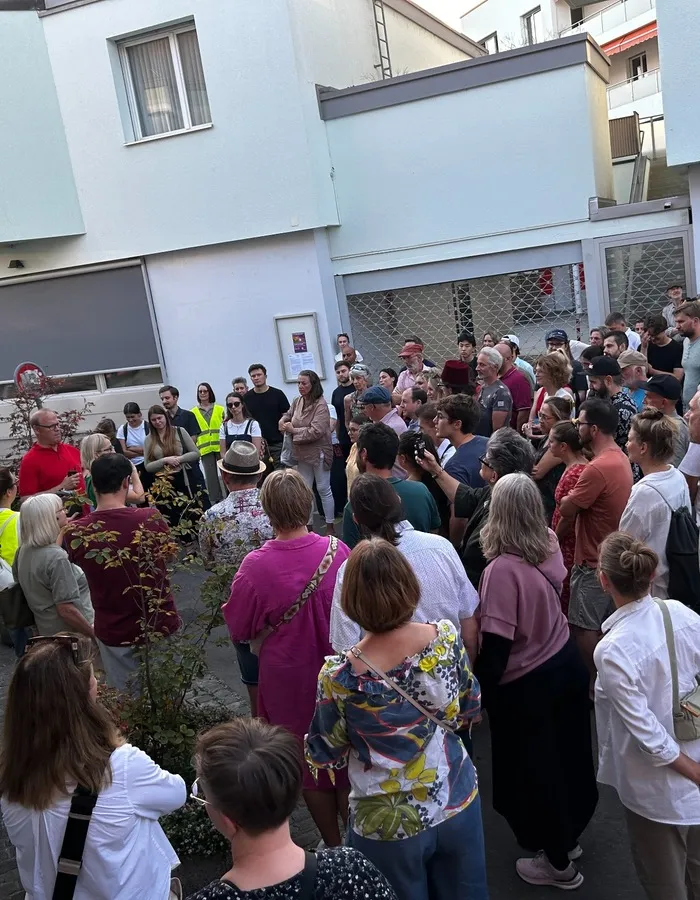 Quartierfuehrung_Gruppe_700x900